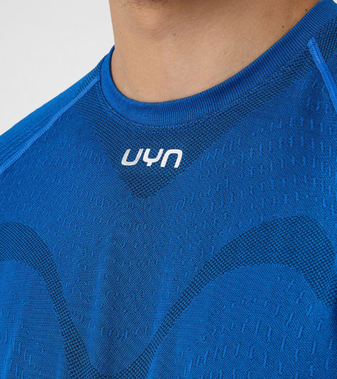 herren-running-kymra-blue-nahaufnahme