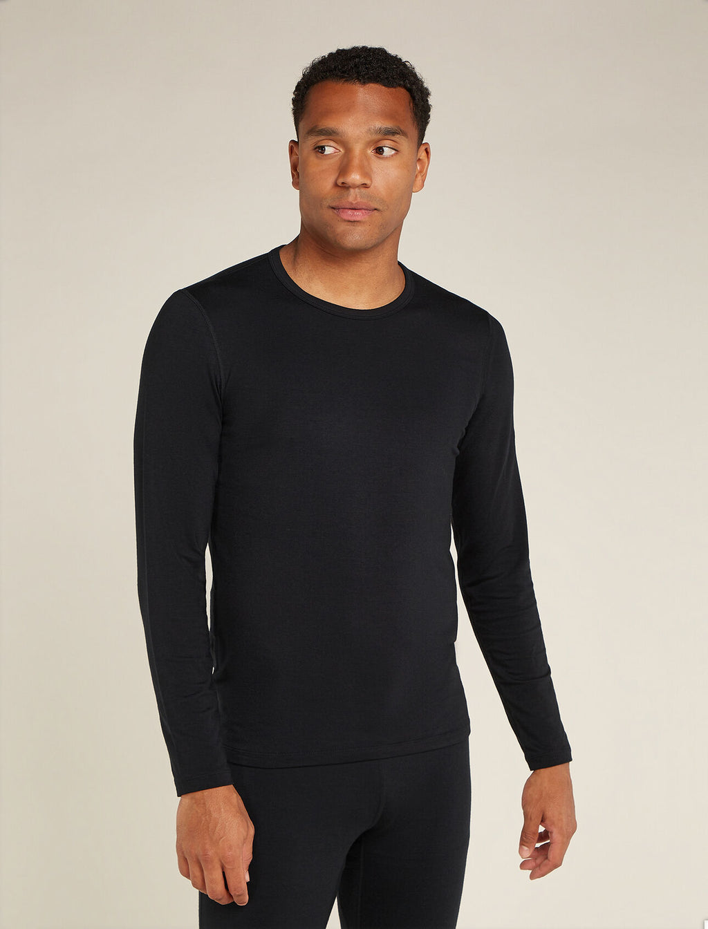 icebreaker-thermoshirt-heavyweight-herren-schwarz