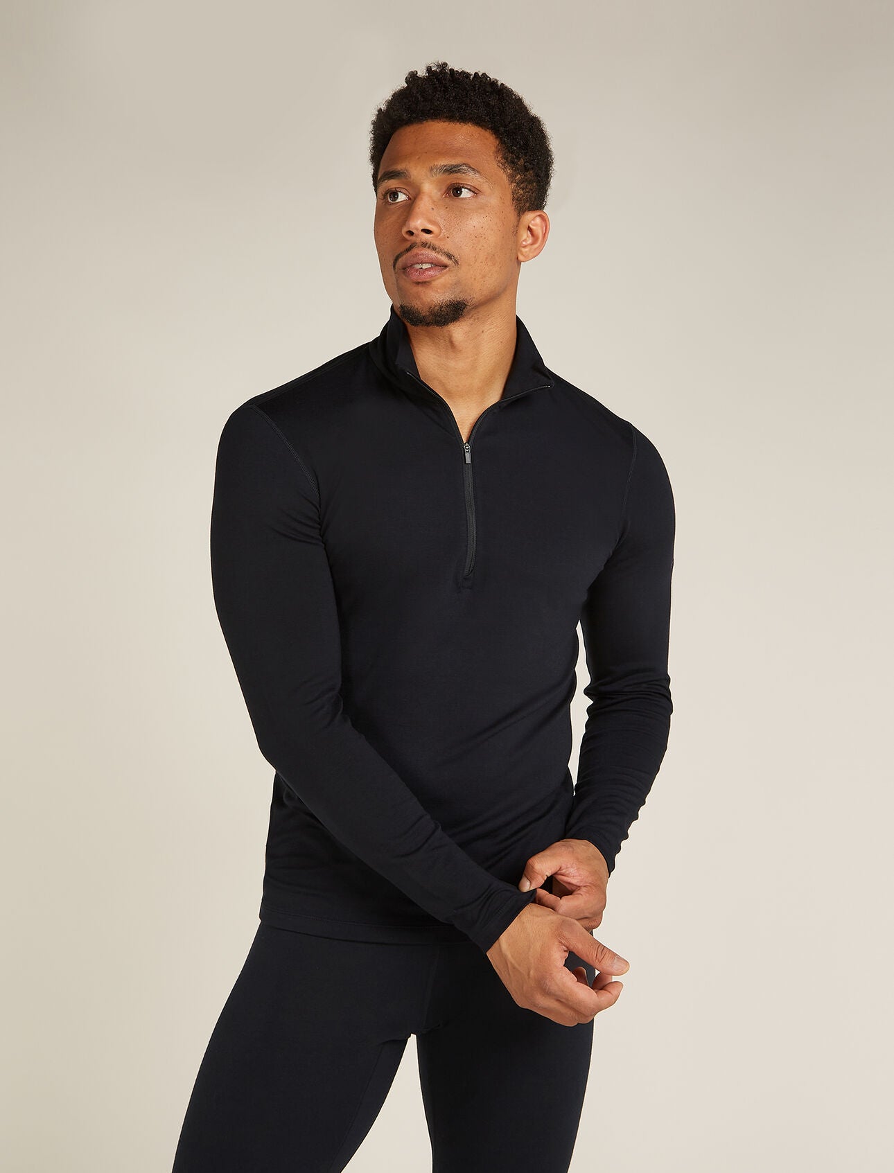 icebreaker-thermoshirt-zip-herren-schwarz