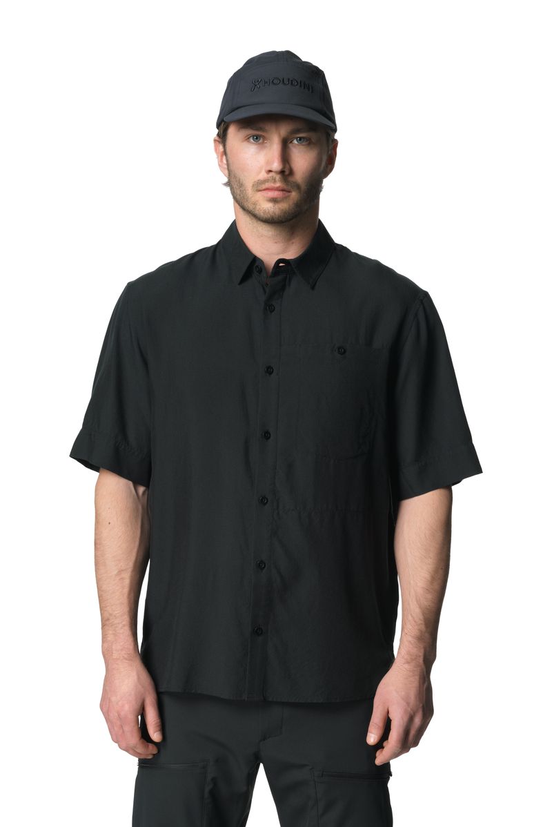 men-tree-shortsleeve-black