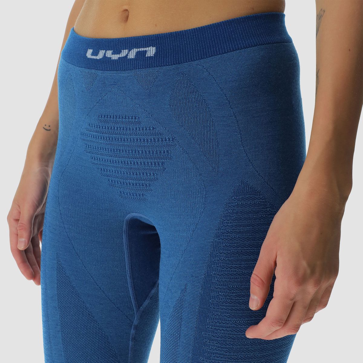 uyn-biomorph-thermohose-damen-blau-nahaufnahme