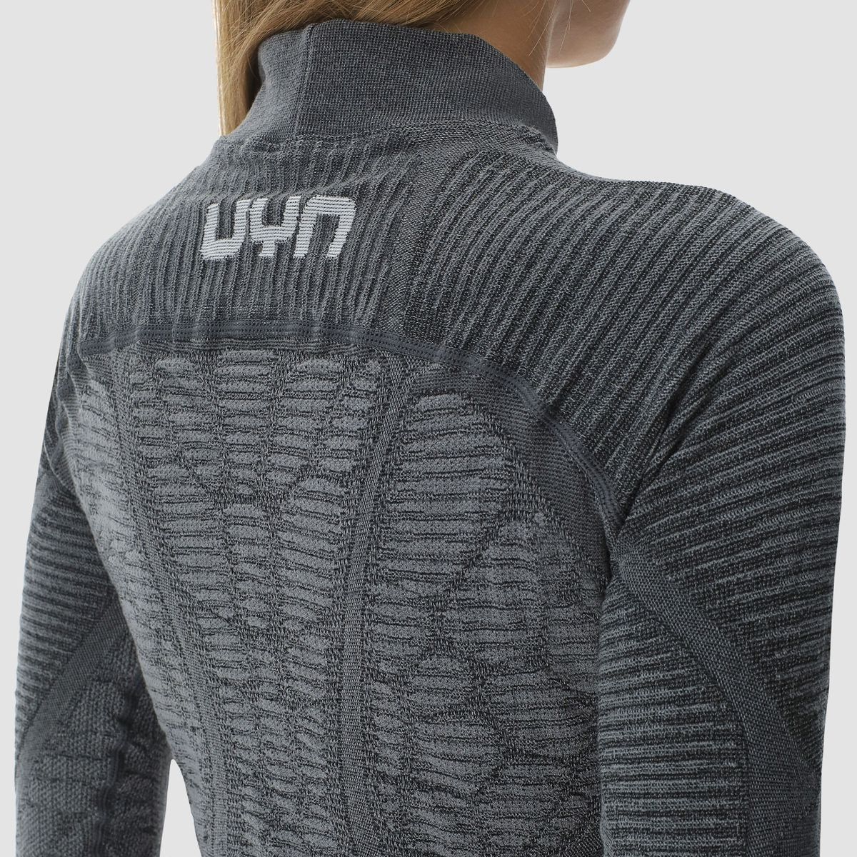uyn-biomorph-thermoshirt-damen-grau-nahaufnahme-rücken