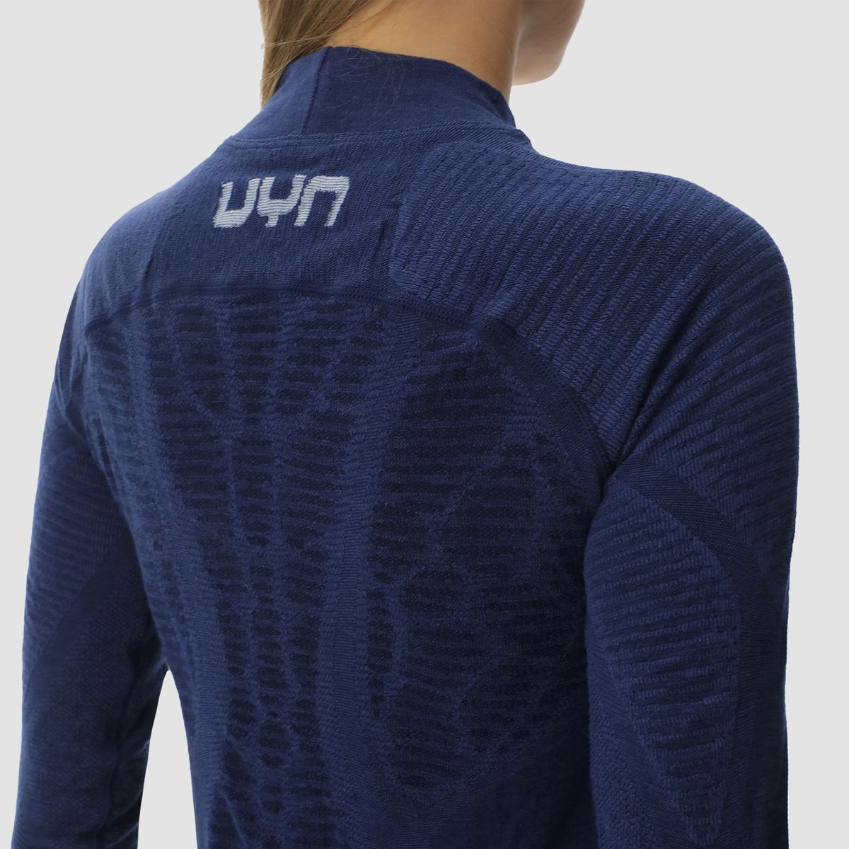 uyn-biomorph-thermoshirt-damen-lila-nahaufnahme-rücken