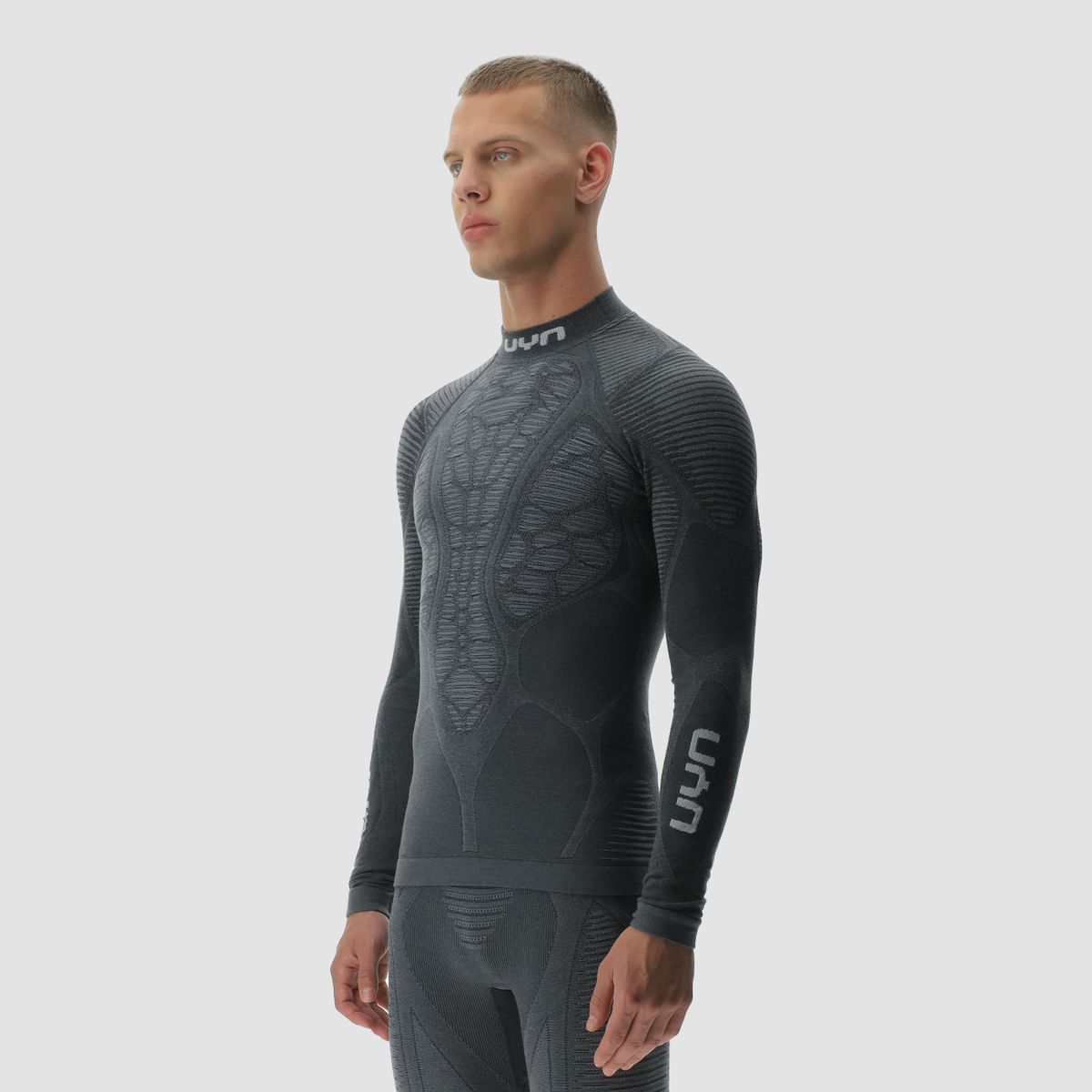 uyn-biomorph-thermoshirt-herren-grau-seitenansicht
