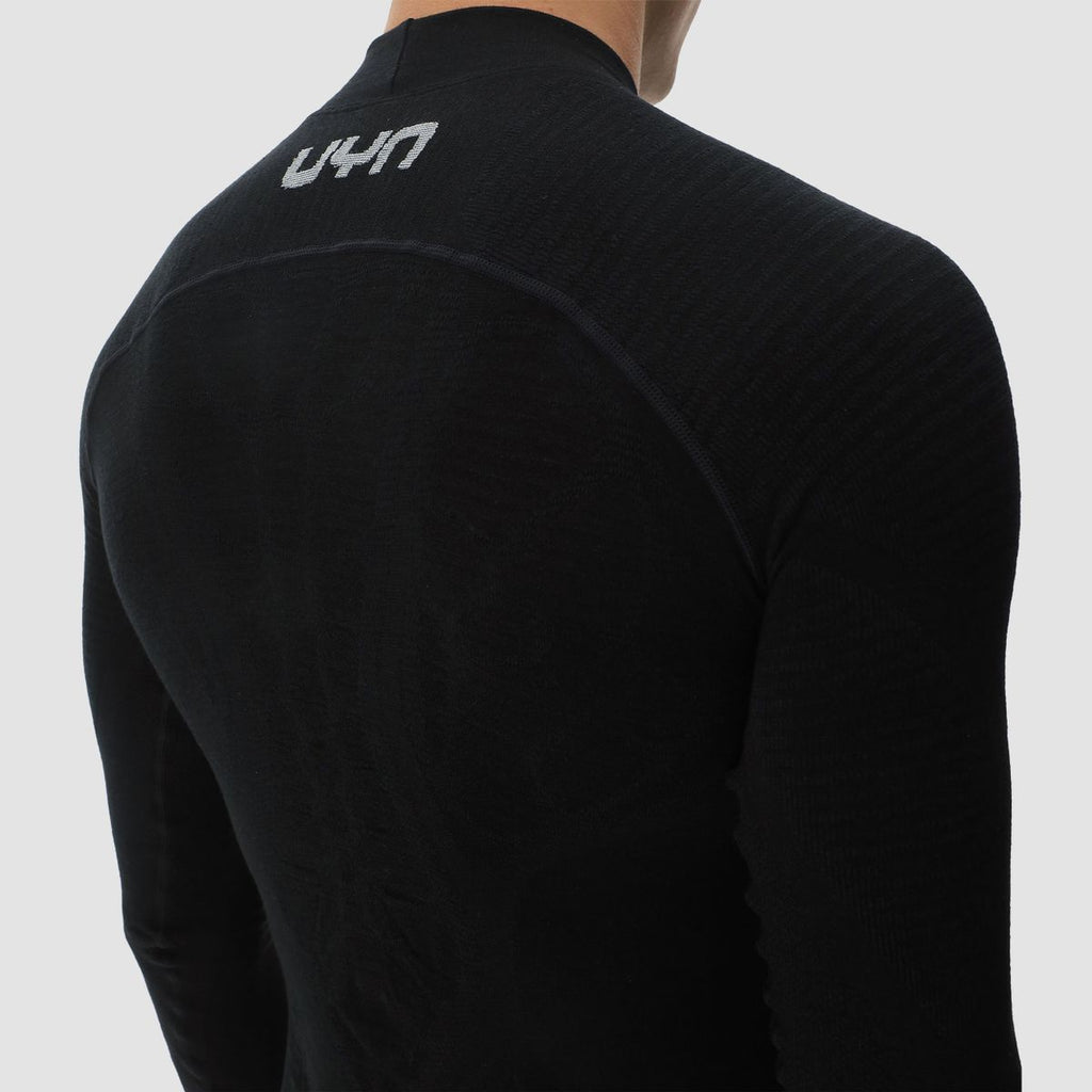uyn-biomorph-thermoshirt-herren-schwarz-nahaufnahme-rücken