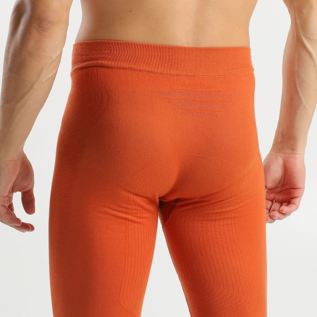 uyn-energyon-thermohose-herren-orange-nahaufnahme-hinten