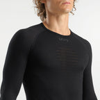 uyn-energyon-thermoshirt-herren-schwarz-nahaufnahme