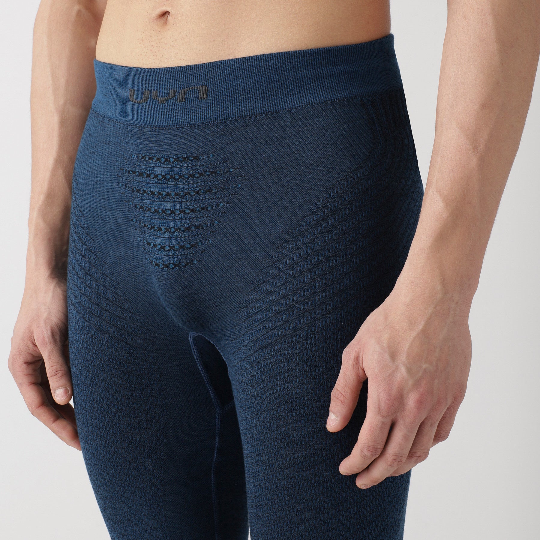 uyn-fusyon-thermohose-blau-nahaufnahme
