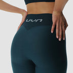 uyn-rock-fit-leggins-flared-dunkelblau-nahaufnahme-hinten