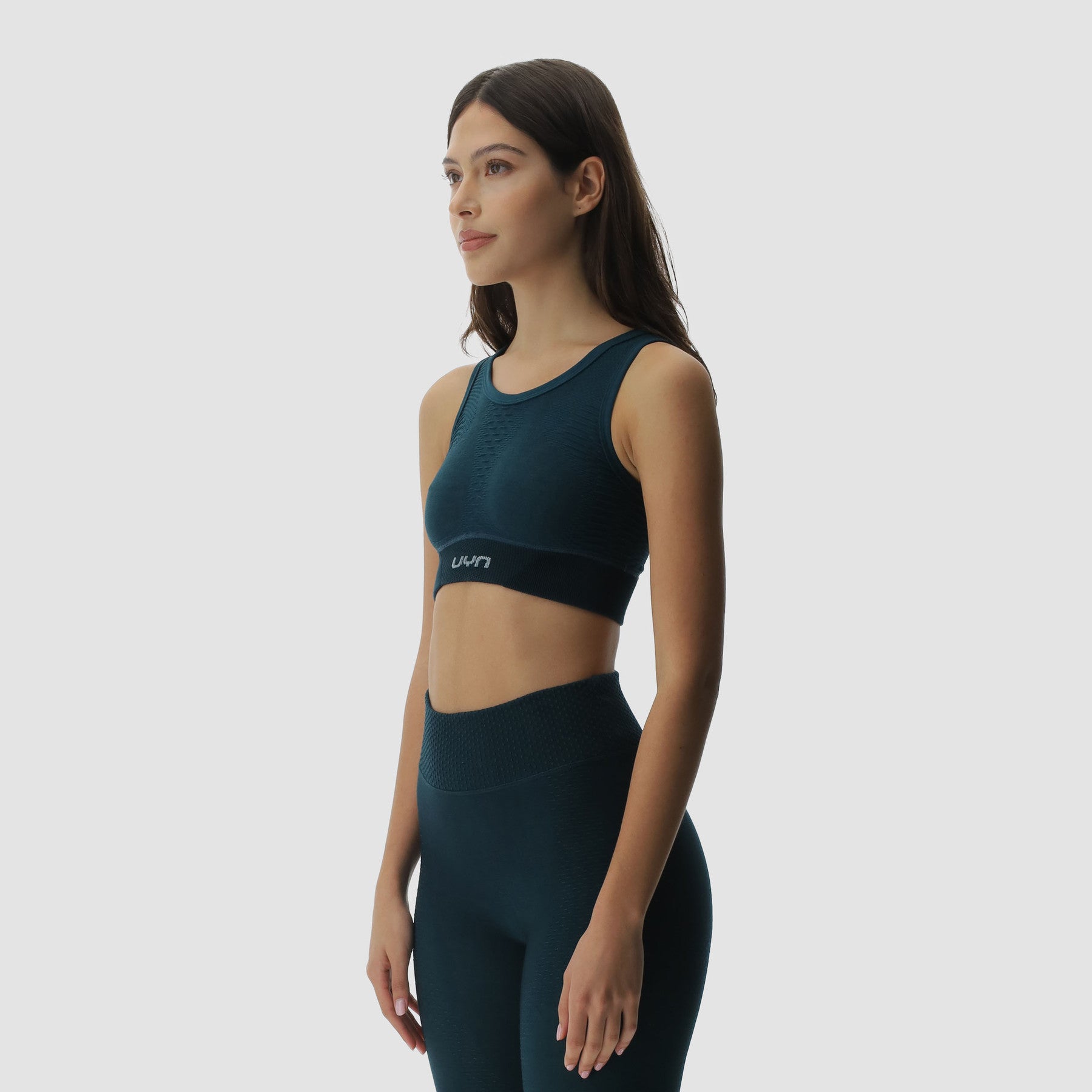 uyn-rock-fit-top-dunkelblau-seitenansicht