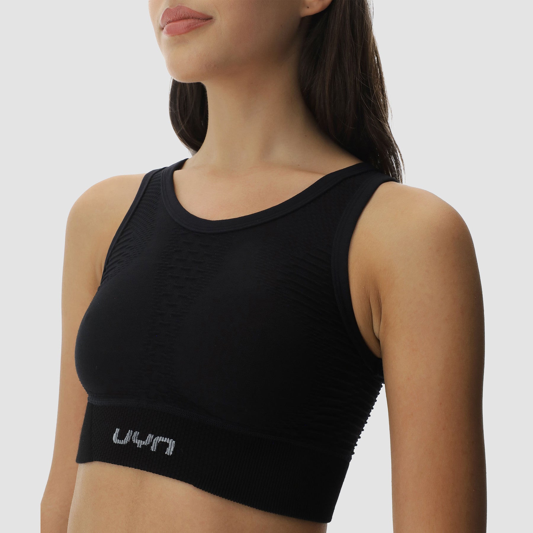 uyn-rock-fit-top-schwarz-nahaufnahme