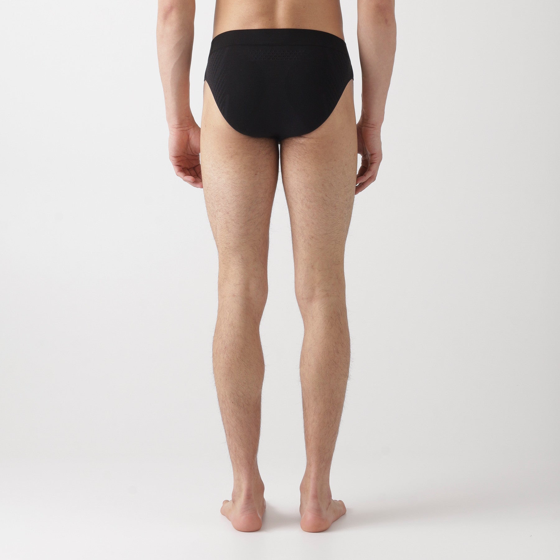 uyn-slip-herren-schwarz-rückansicht
