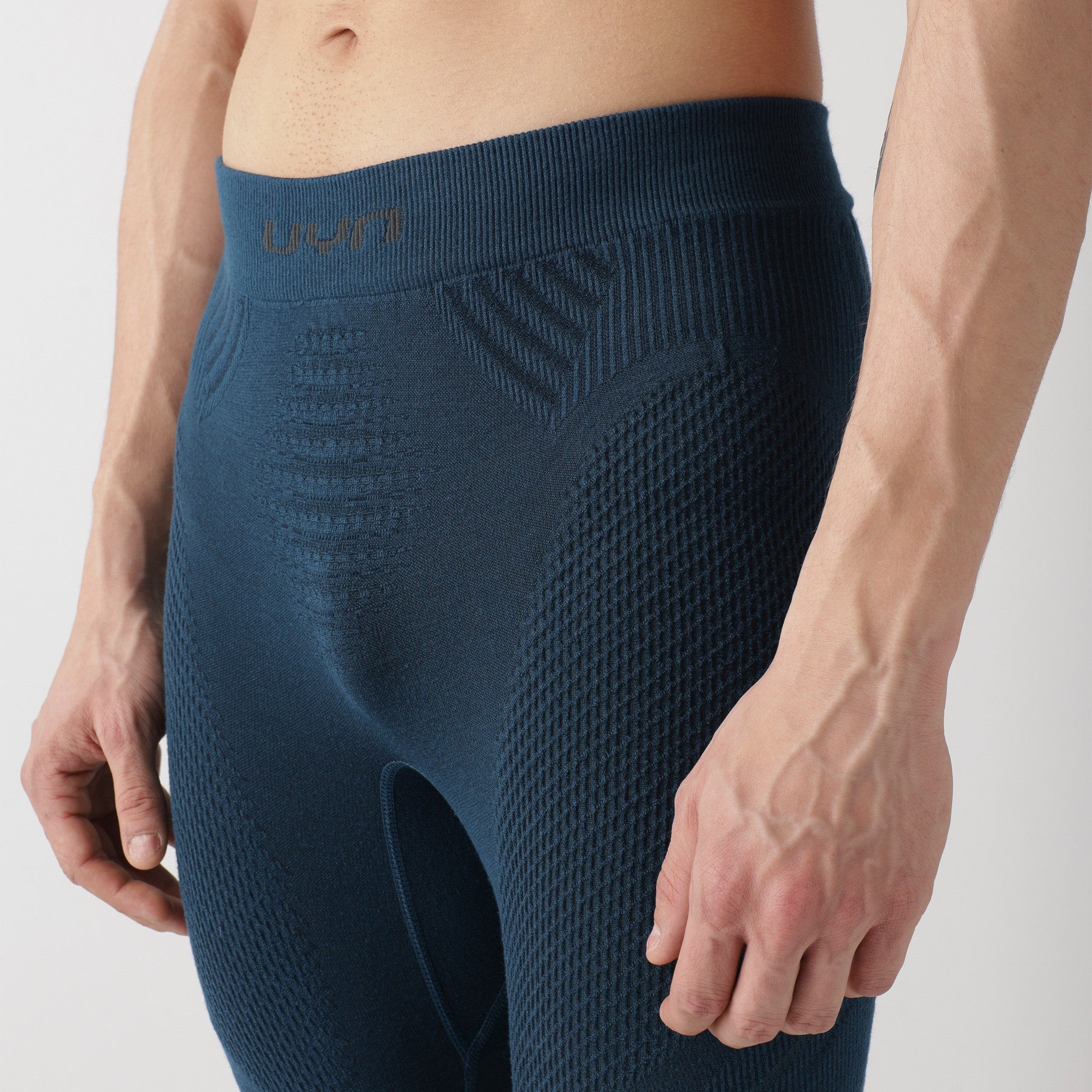 uyn-thermohose-3/4-herren-blau-nahaufnahme
