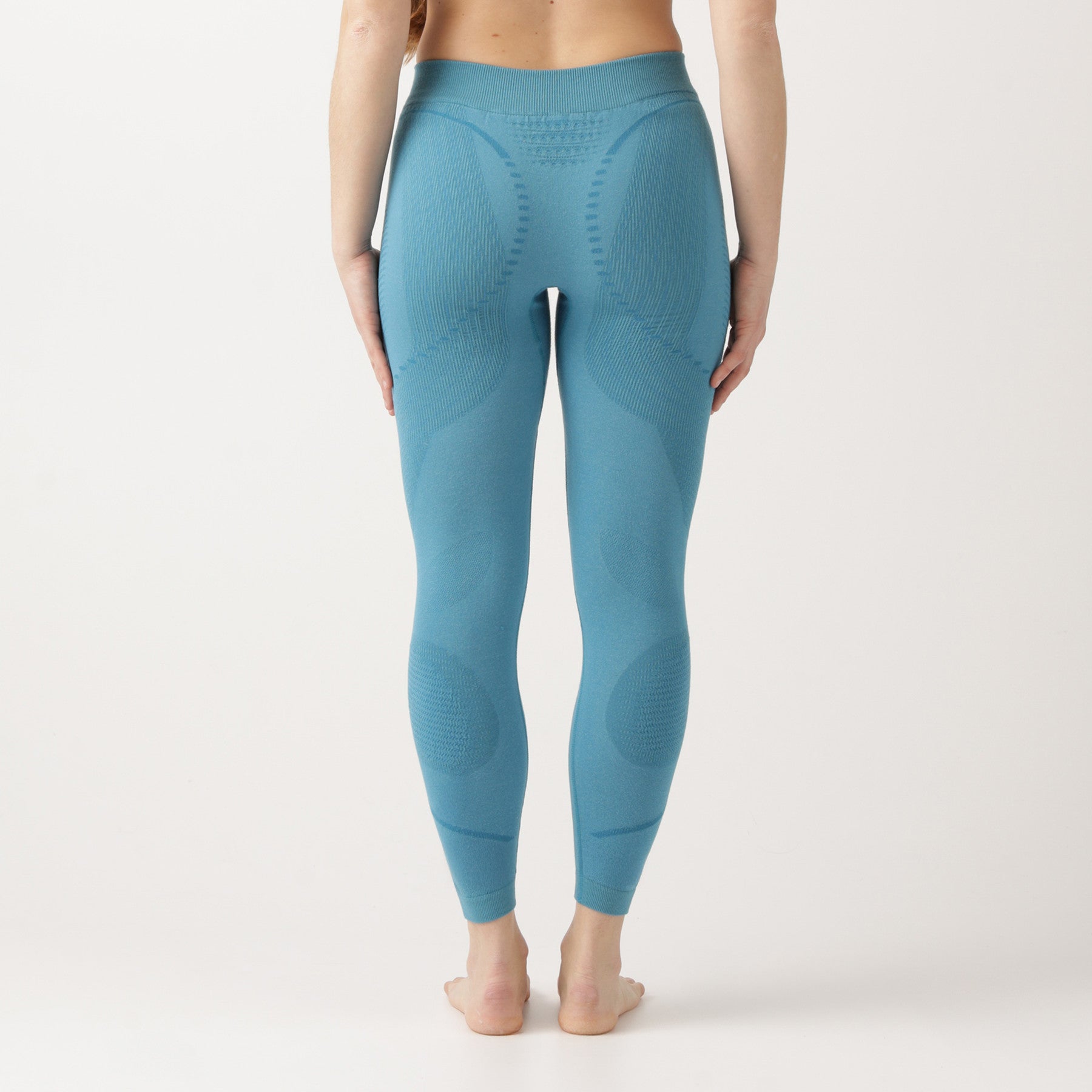 uyn-thermohose-damen-hellblau-rückansicht