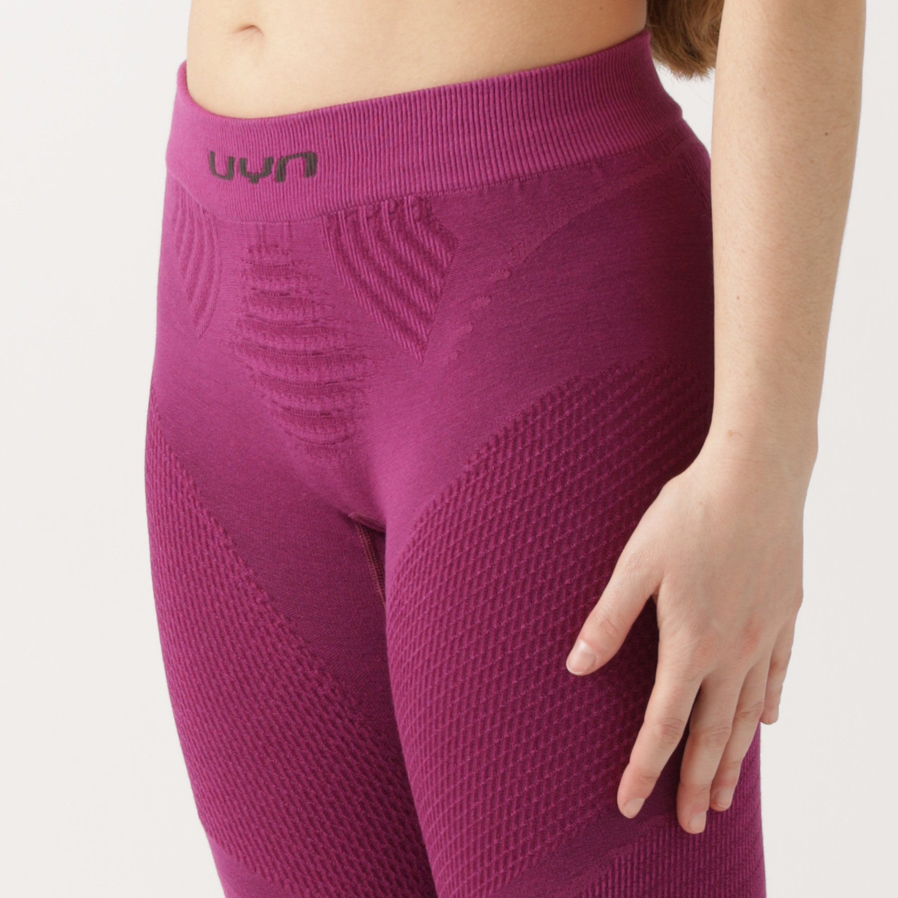 uyn-thermohose-damen-lila-nahaufnahme