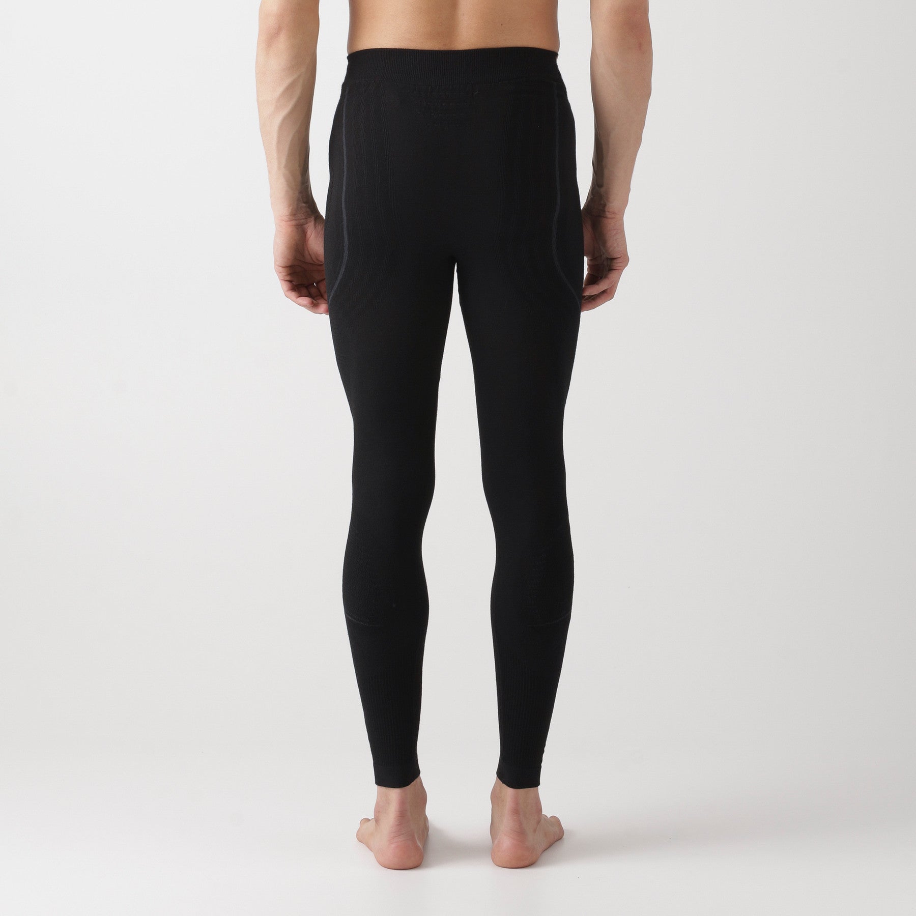 uyn-thermohose-herren-schwarz-rückansicht